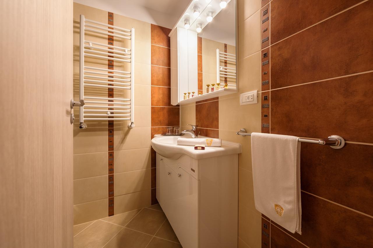 Готель Premium Wellness Institute Бухарест Екстер'єр фото